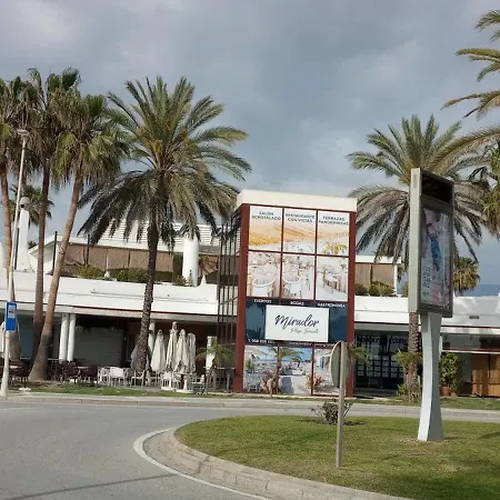 Playa Granada -motril-piscina-garaje-spa-padel-golf Apartment